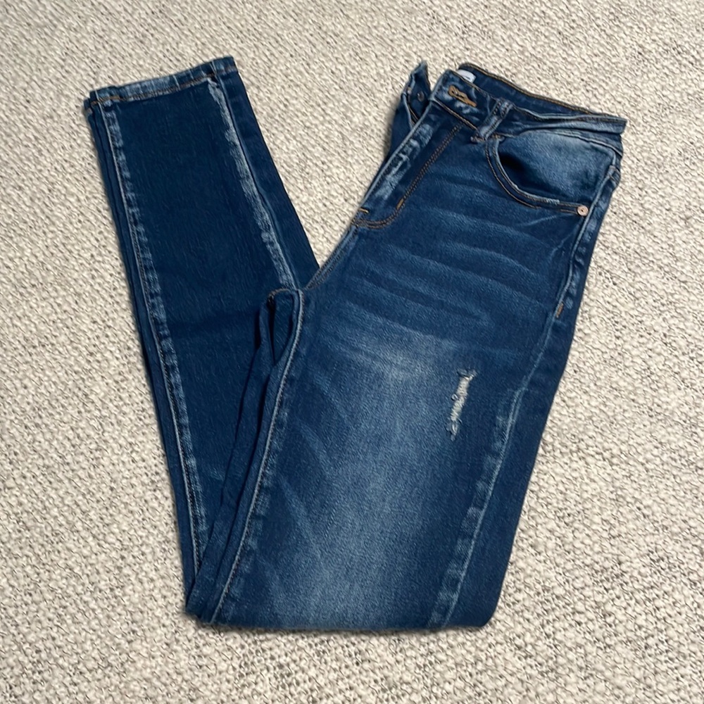 Perfect condition! KanCan Dark Wash Skinny Jean